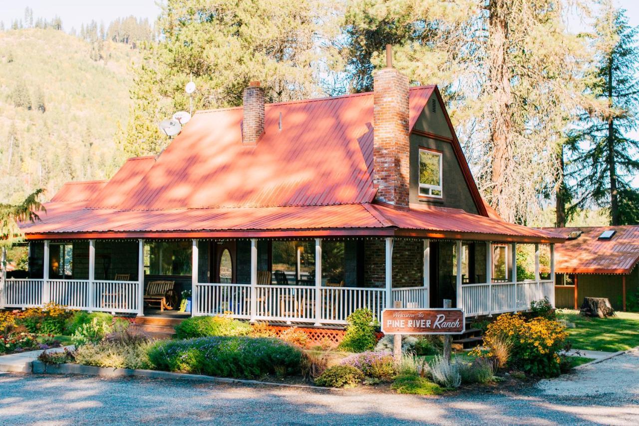 Lake Wenatchee Pine River Ranch B&B المظهر الخارجي الصورة